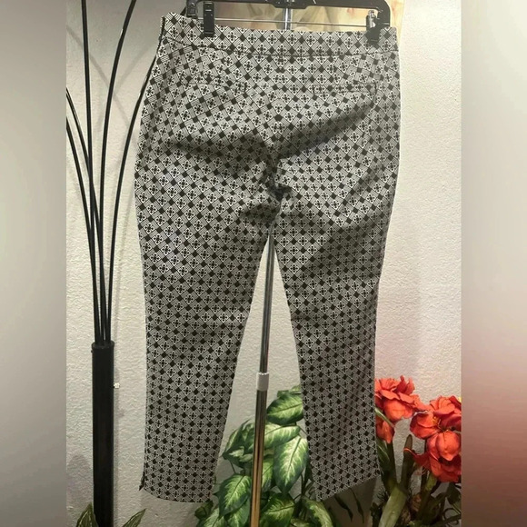 Tory Burch "CALLIE" CROPPED JACQUARD ANKLE PANTS IN  IVORY/BLACK size 8 - Picture 12 of 15